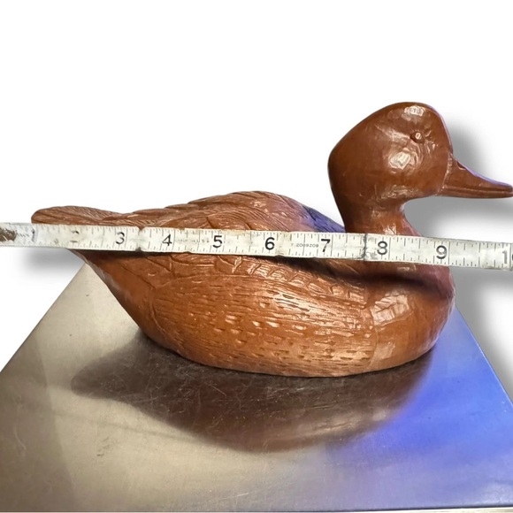 VTG Hand Carved Duck Pecan Shells & Resin Red Mill MFG Decoy Shelf Hunting Decor - Picture 11 of 14